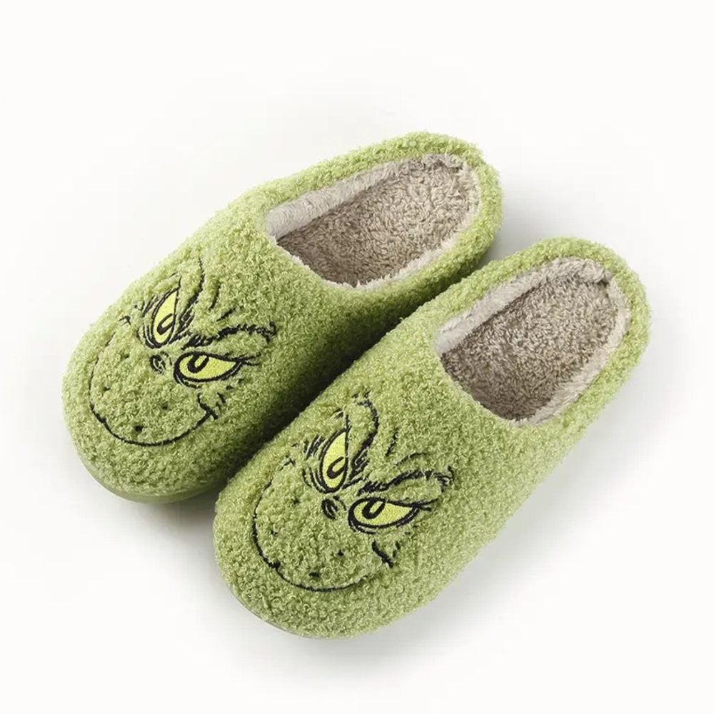 NWT The Grinch Slippers
